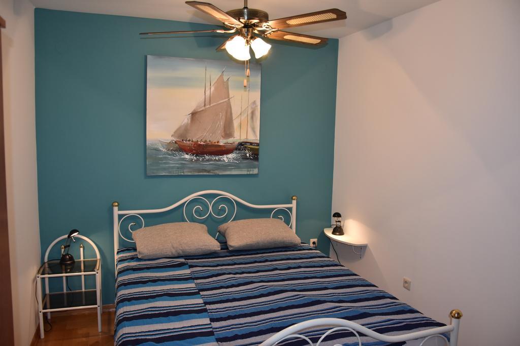 Malinska Center Apartment Kültér fotó