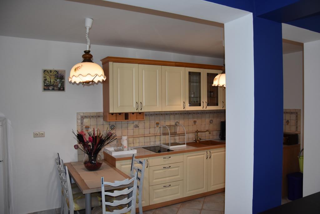 Malinska Center Apartment Kültér fotó