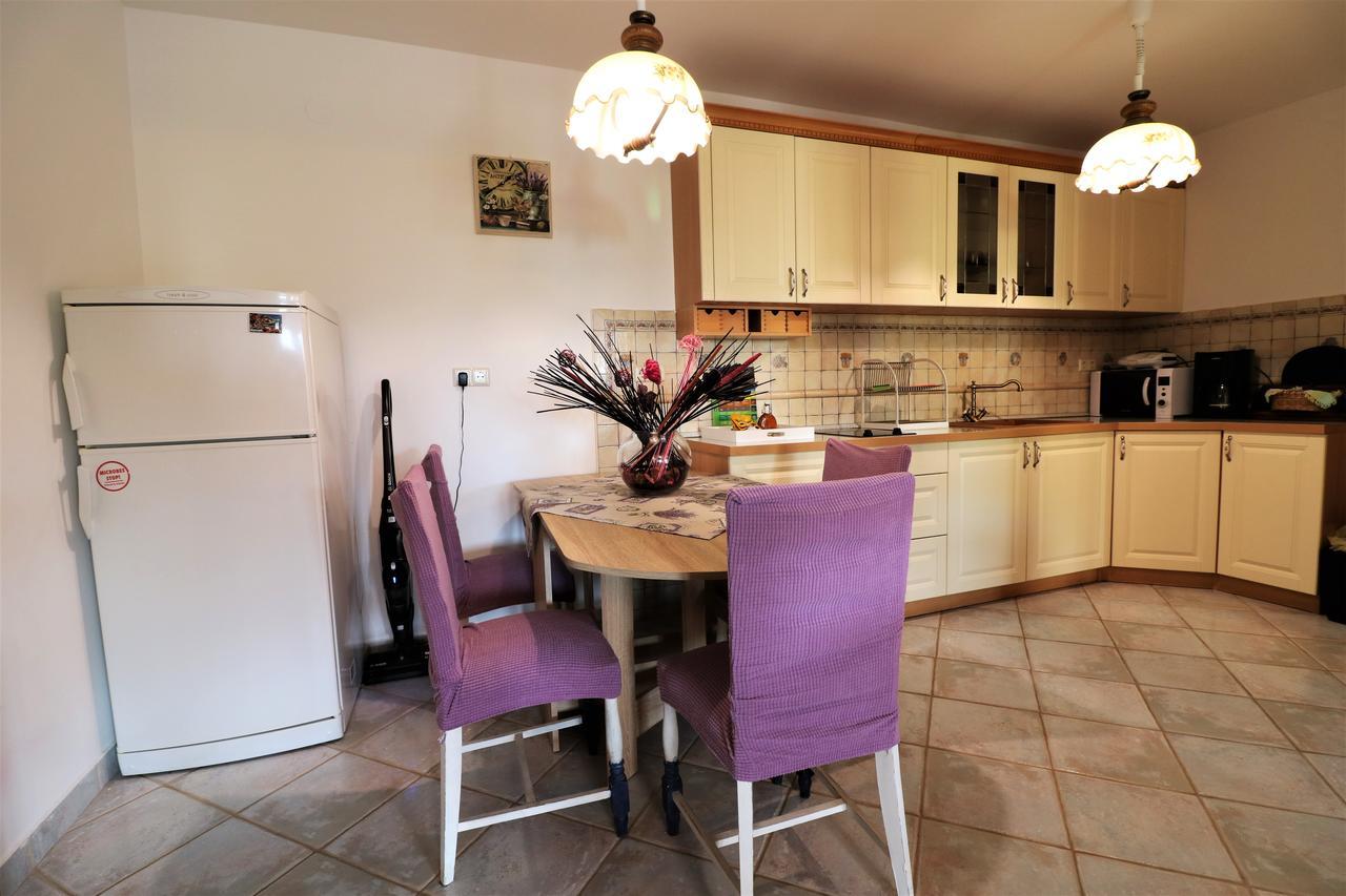 Malinska Center Apartment Kültér fotó