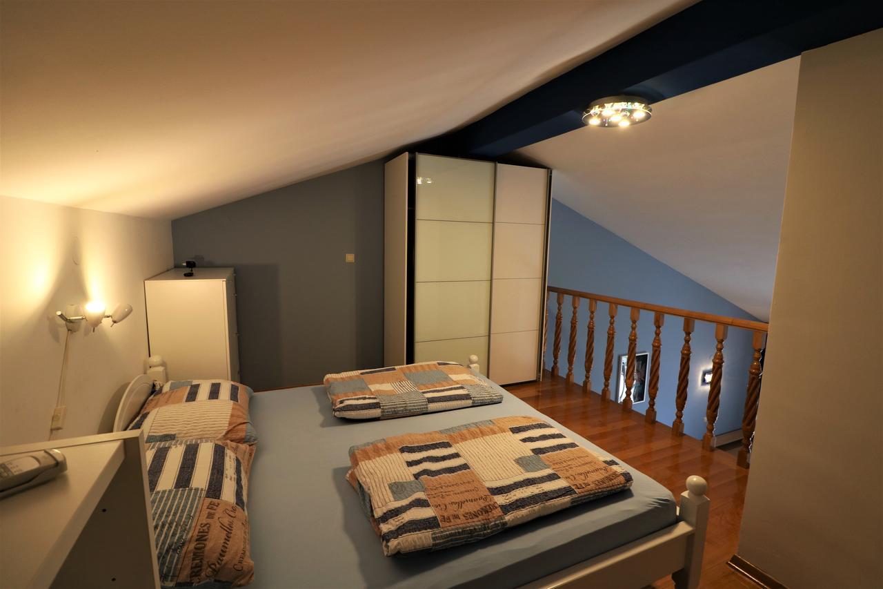 Malinska Center Apartment Kültér fotó