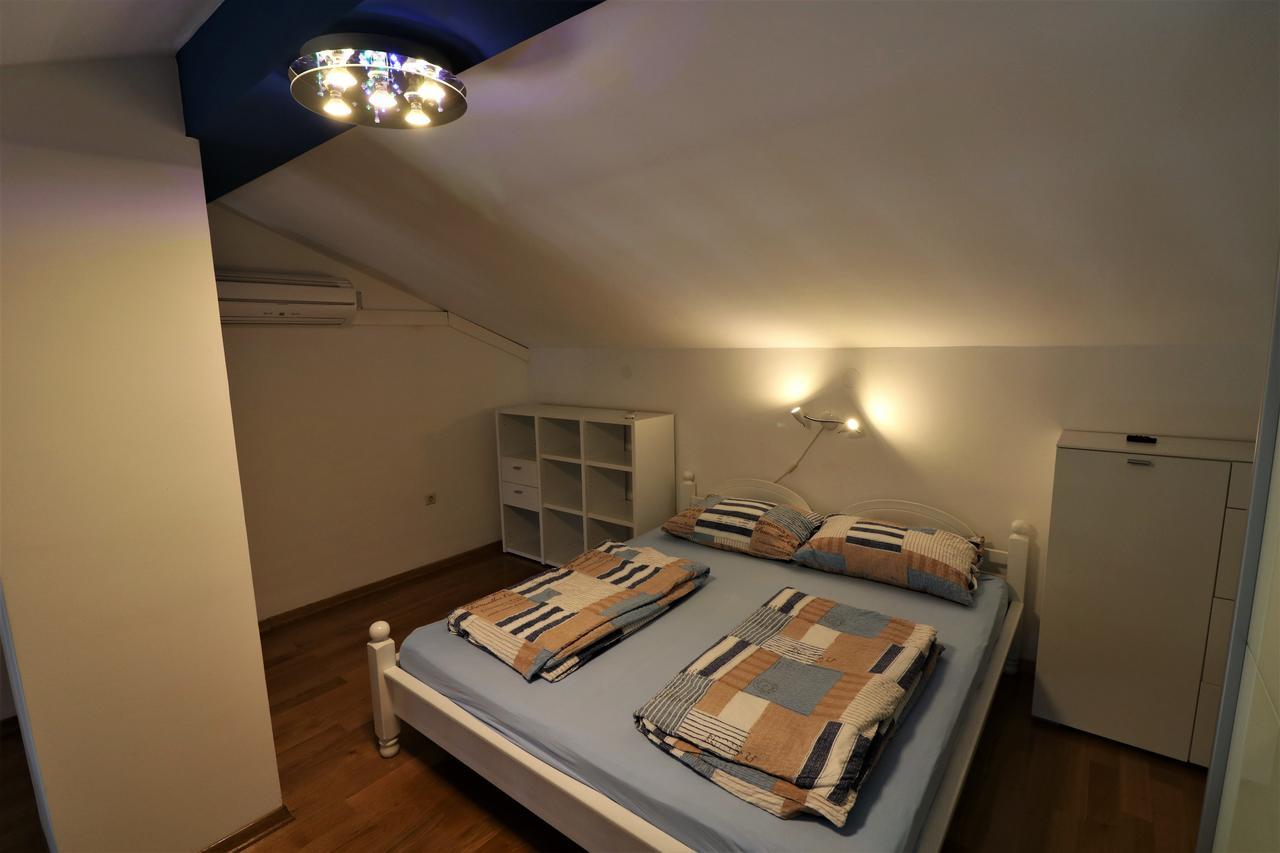 Malinska Center Apartment Kültér fotó