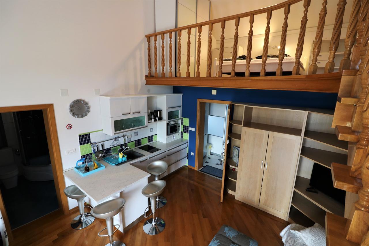 Malinska Center Apartment Kültér fotó