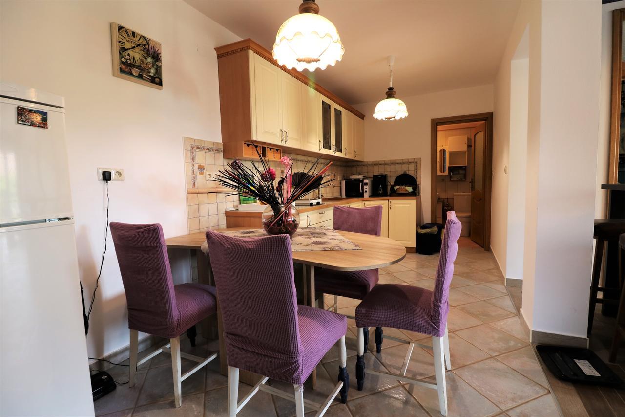 Malinska Center Apartment Kültér fotó