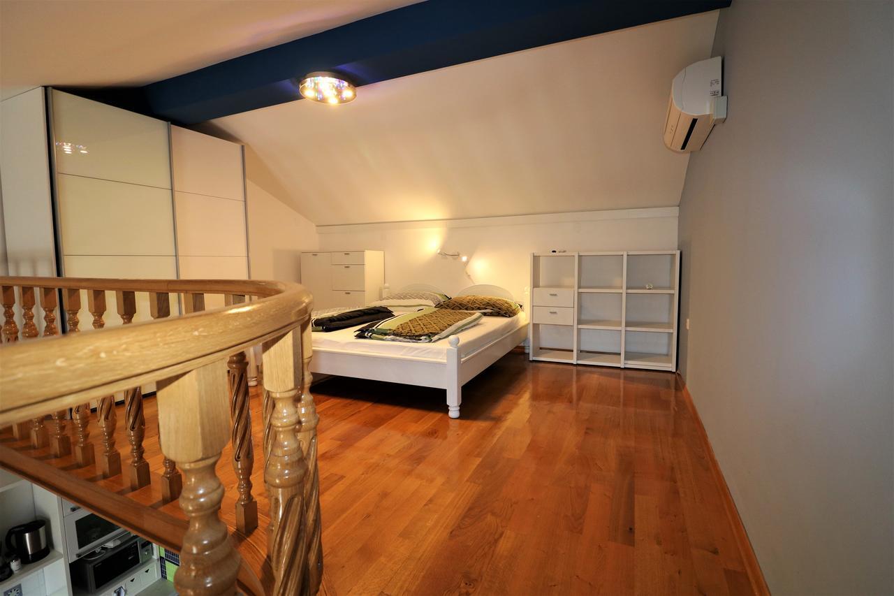 Malinska Center Apartment Kültér fotó